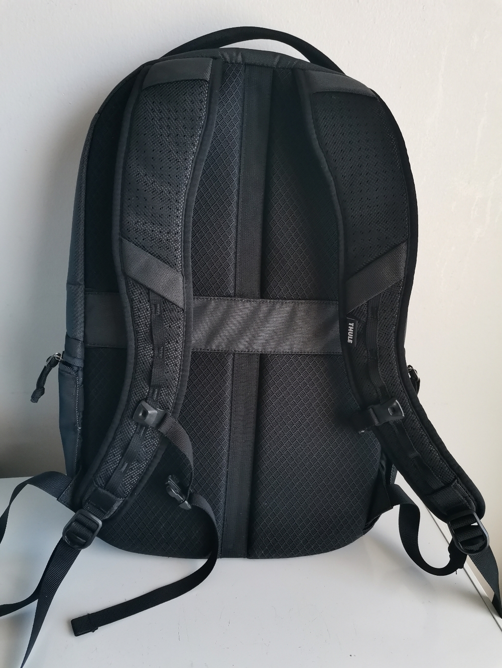 Thule Backpack - Picture 2 of 5